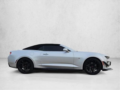 Silver Ice Metallic 2017 Chevrolet Camaro 1SS