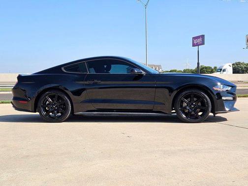 2018 Ford Mustang EcoBoost