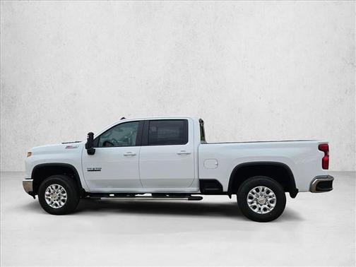 Summit White 2026 Chevrolet Silverado 2500 LT