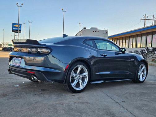 2023 Chevrolet Camaro RWD Coupe LT1