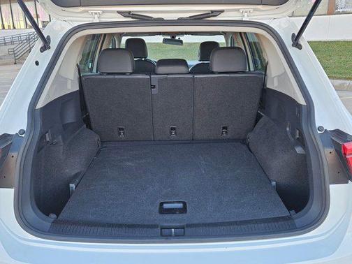 2020 Volkswagen Tiguan 2.0T SE 4MOTION