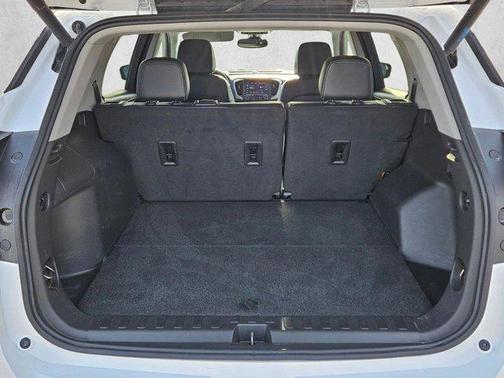 Summit White 2023 GMC Terrain SLT