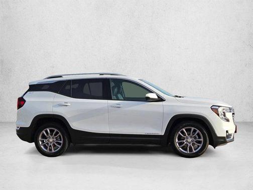 Summit White 2023 GMC Terrain SLT
