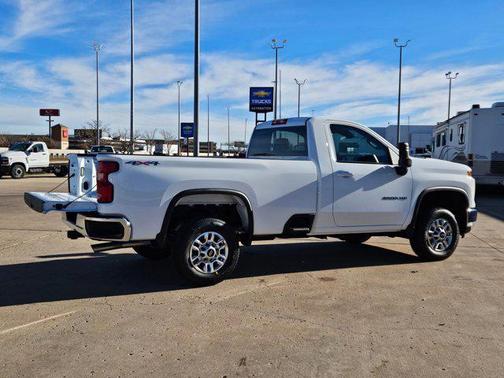 2026 Chevrolet Silverado 2500 LT