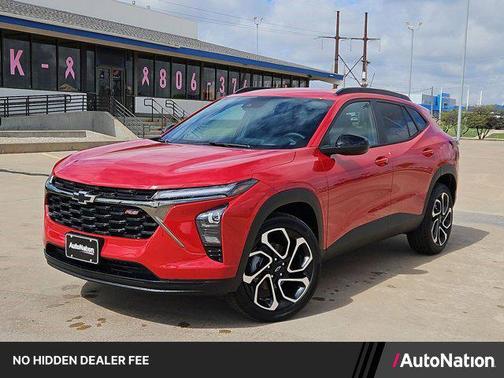 Apex Red 2026 Chevrolet Trax FWD 2RS