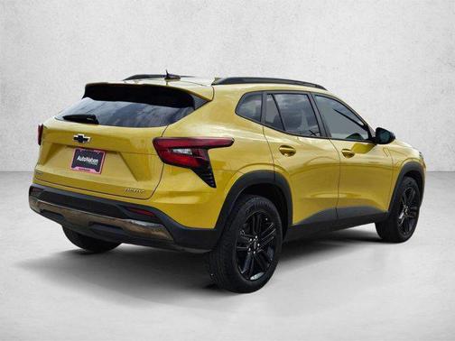 Nitro Yellow Metallic 2024 Chevrolet Trax FWD ACTIV