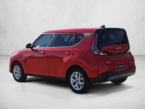 Inferno Red 2024 Kia Soul LX