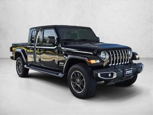 2022 Jeep Gladiator Overland