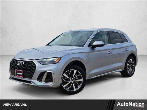 2023 Audi Q5 45 S line Premium Plus