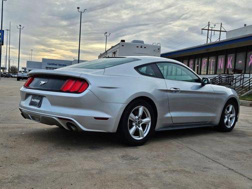 2015 Ford Mustang EcoBoost