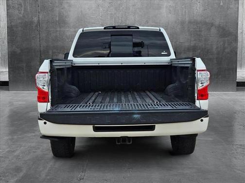 2018 Nissan Titan PRO-4X