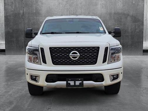 2018 Nissan Titan PRO-4X