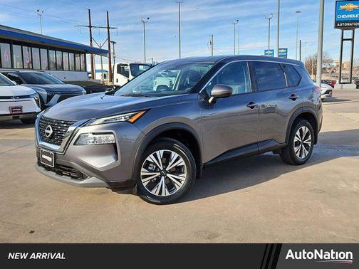 2022 Nissan Rogue SV