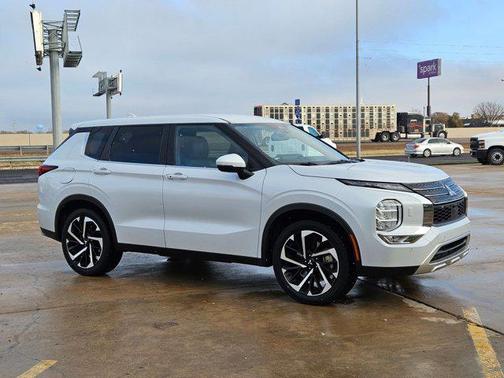 2024 Mitsubishi Outlander SE 2.5 S-AWC