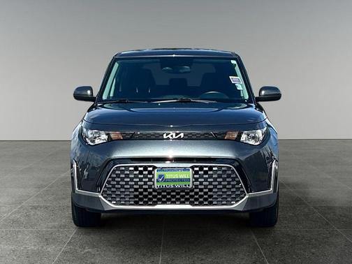 Gravity Gray 2024 Kia Soul EX