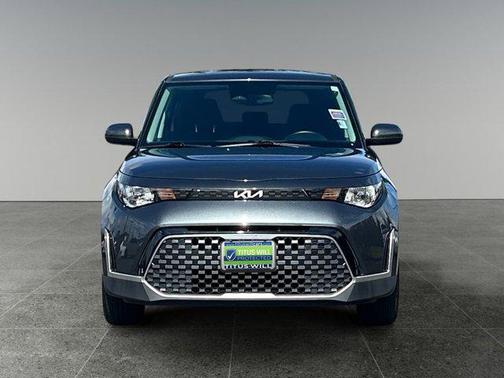 Gravity Gray 2024 Kia Soul EX