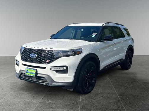 Star White Metallic Tri-Coat 2023 Ford Explorer ST