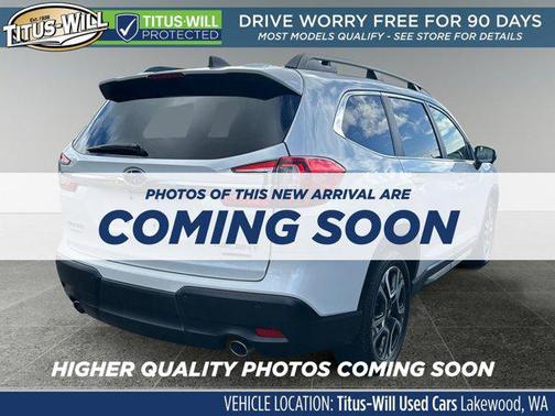 Crystal White Pearl 2023 Subaru Ascent Limited 7-Passenger