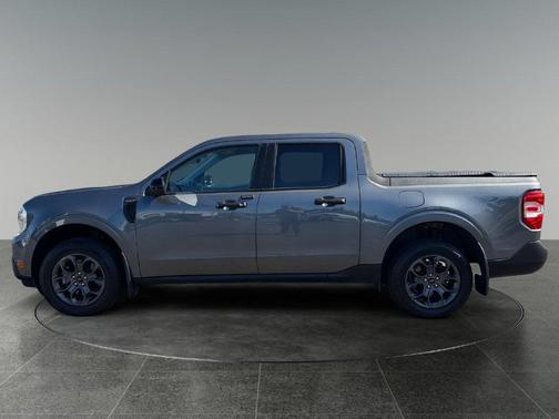Carbonized Gray Metallic 2024 Ford Maverick XLT