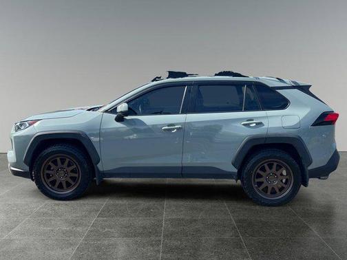 Lunar 2019 Toyota RAV4 Adventure