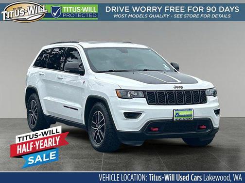 Bright White Clearcoat 2018 Jeep Grand Cherokee Trailhawk