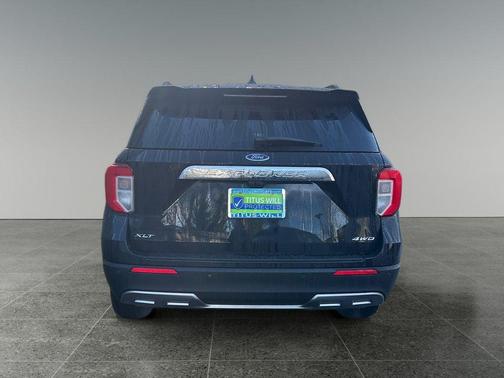 Black Metallic 2023 Ford Explorer XLT
