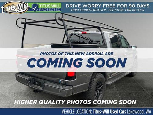 2025 Ford F-150 Lightning LARIAT