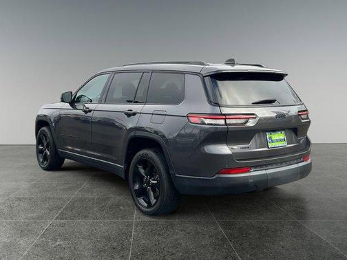 2022 Jeep Grand Cherokee L Altitude