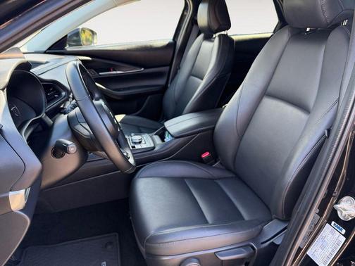 Jet Black Mica 2023 Mazda CX-30 2.5 S Select Package
