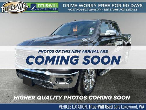 Granite Crystal Metallic Clearcoat 2022 RAM 1500 Big Horn/Lone Star