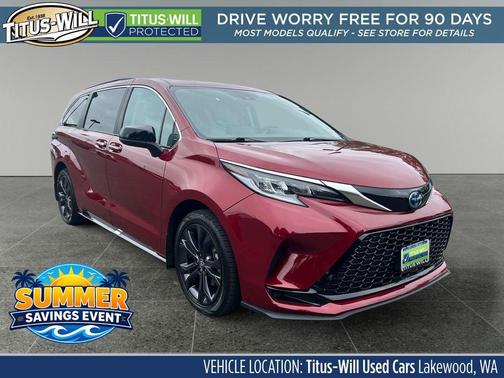 Pearl 2024 Toyota Sienna XSE 7 Passenger