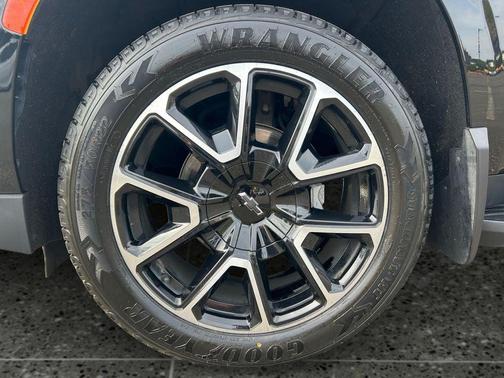 Black 2021 Chevrolet Tahoe RST