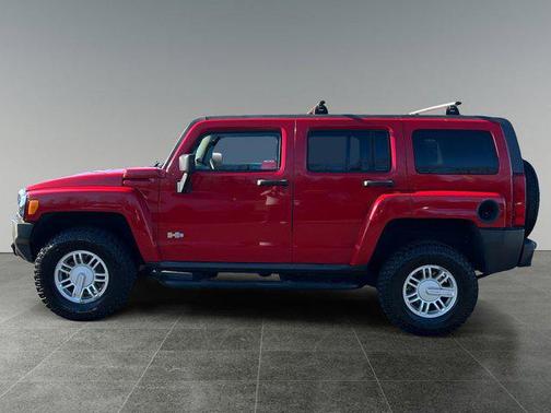 2010 Hummer H3 Base
