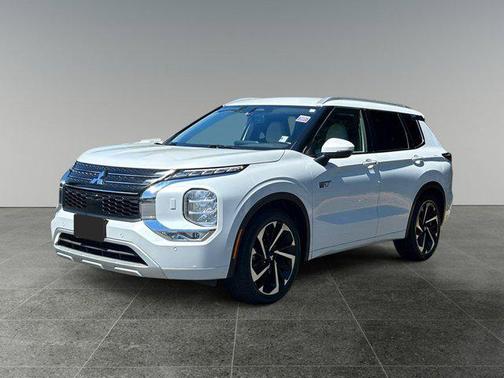 2023 Mitsubishi Outlander PHEV SEL
