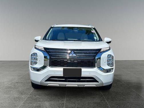 2023 Mitsubishi Outlander PHEV SEL