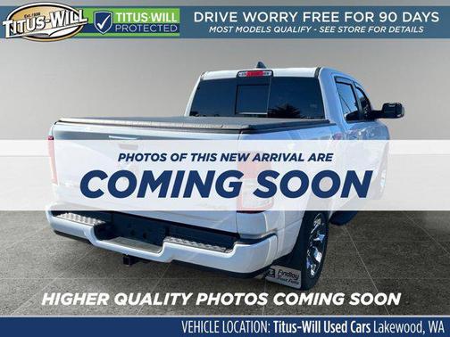Bright White Clearcoat 2022 RAM 1500 Big Horn/Lone Star