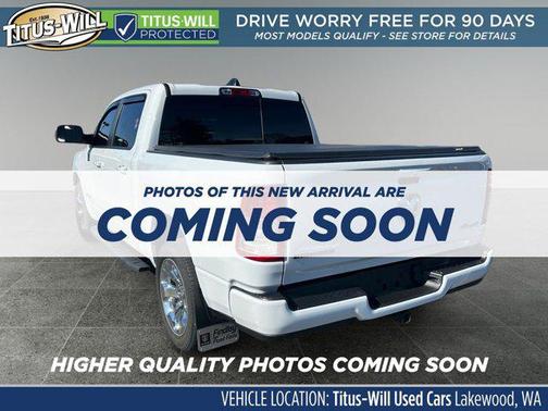 Bright White Clearcoat 2022 RAM 1500 Big Horn/Lone Star