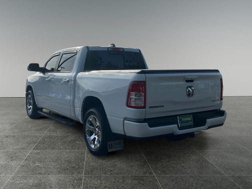 Bright White Clearcoat 2022 RAM 1500 Big Horn/Lone Star