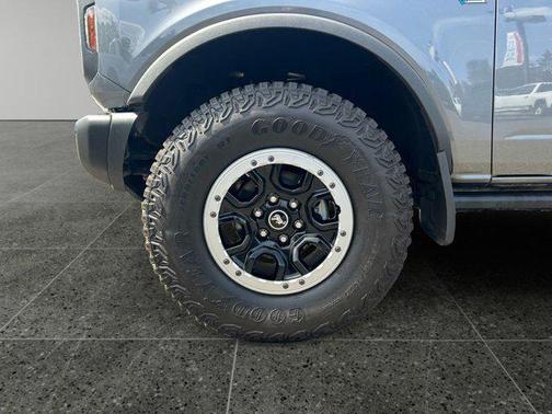Carbonized Gray Metallic 2024 Ford Bronco Black Diamond