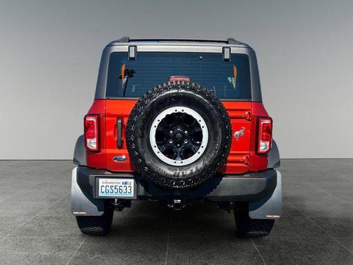 2023 Ford Bronco Base