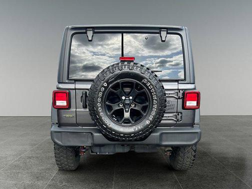 2022 Jeep Wrangler Willys