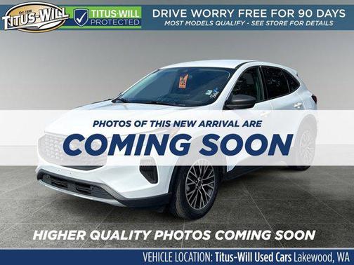 Oxford White 2023 Ford Escape Active