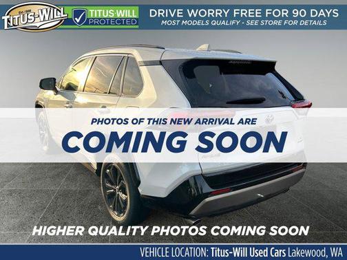 2022 Toyota RAV4 Hybrid SE