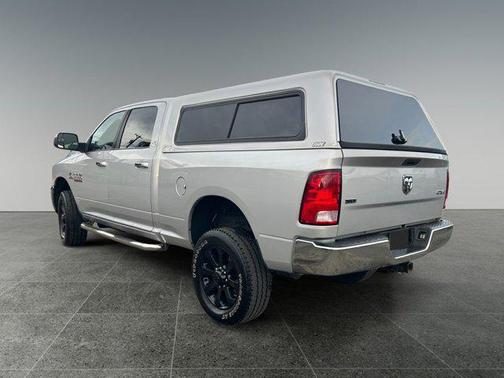 Bright Silver Metallic Clearcoat 2016 RAM 2500 SLT