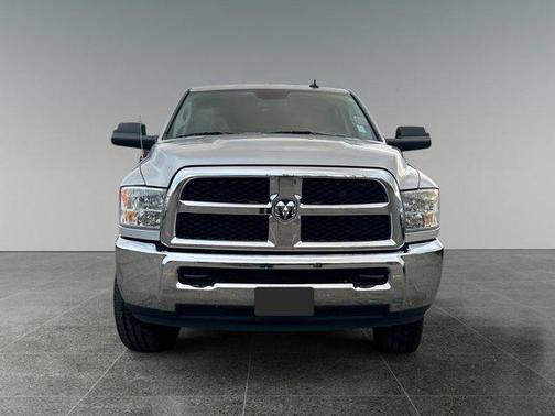Bright Silver Metallic Clearcoat 2016 RAM 2500 SLT