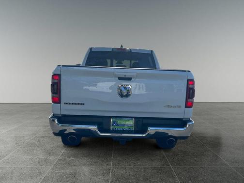 Bright White Clearcoat 2022 RAM 1500 Big Horn/Lone Star