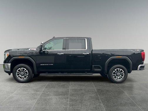 2022 GMC Sierra 3500 SLT