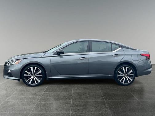 Gun Metallic 2021 Nissan Altima SR Intelligent AWD