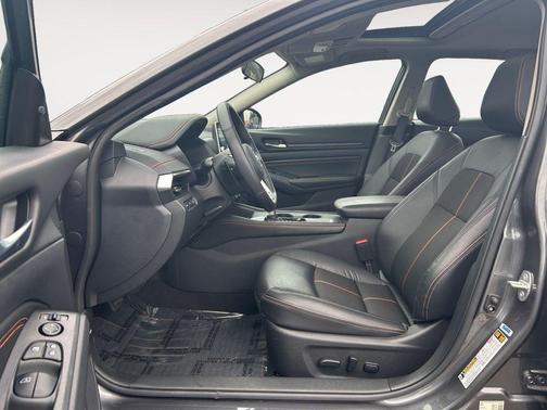 Gun Metallic 2021 Nissan Altima SR Intelligent AWD
