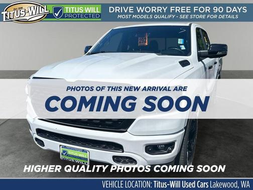 Bright White Clearcoat 2023 RAM 1500 Big Horn/Lone Star